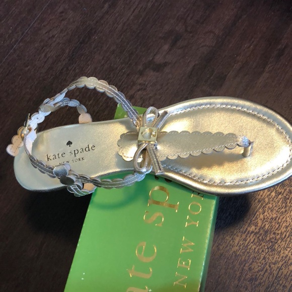 FINAL💵NWB Kate Spade bow gold flats, 7.5 - Picture 2 of 5